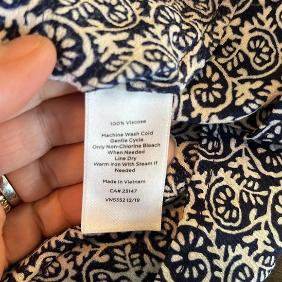 Talbots wrap top - Picture 5 of 7